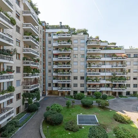 Beplace Bocconi Apartamento